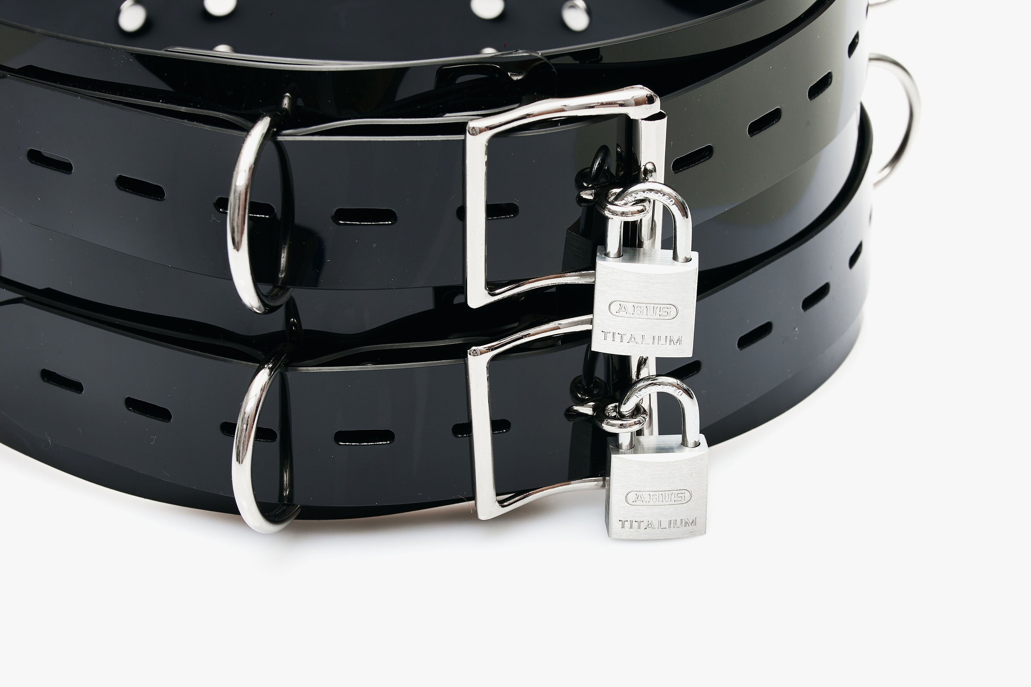 Lockable Glossy Double Bondage Belt with D-Rings