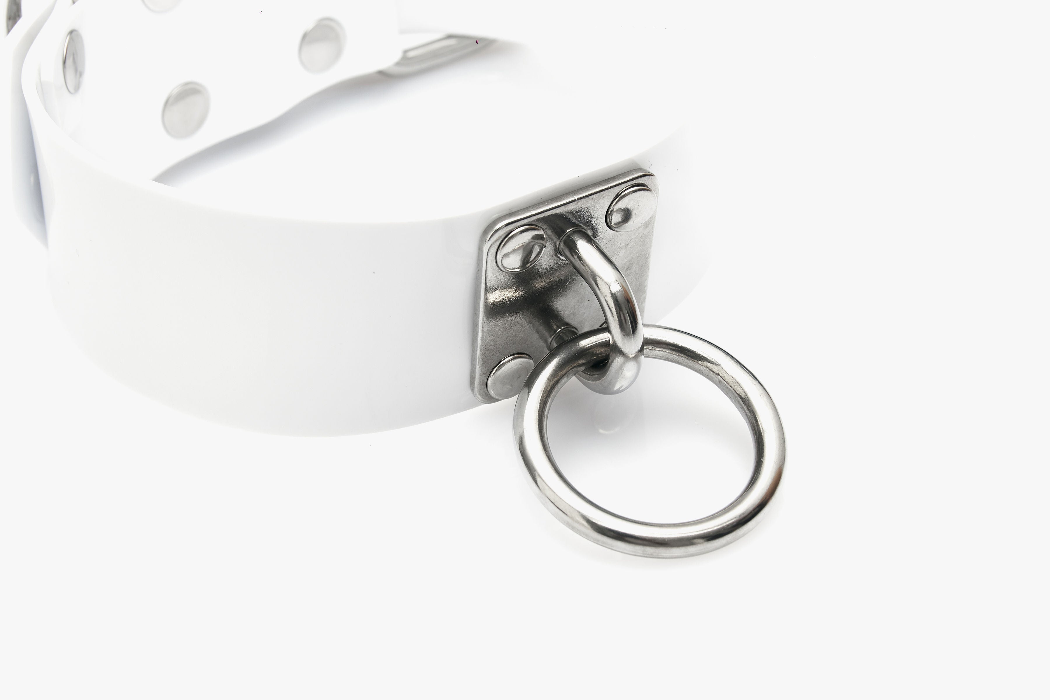 Wide Bondage Collar with O-ring and Segufix Lock