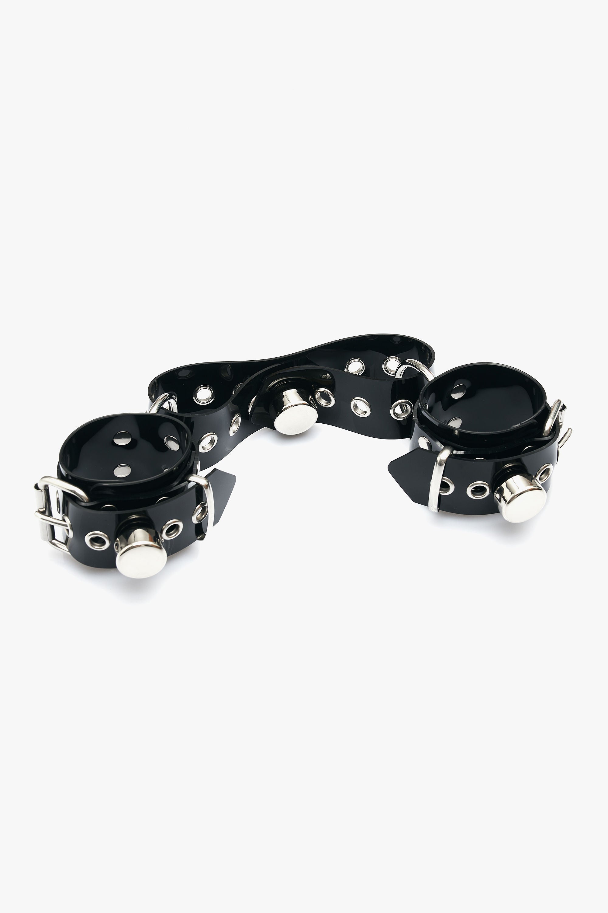 Wrist cuffs with eyelets and Segifix Lock