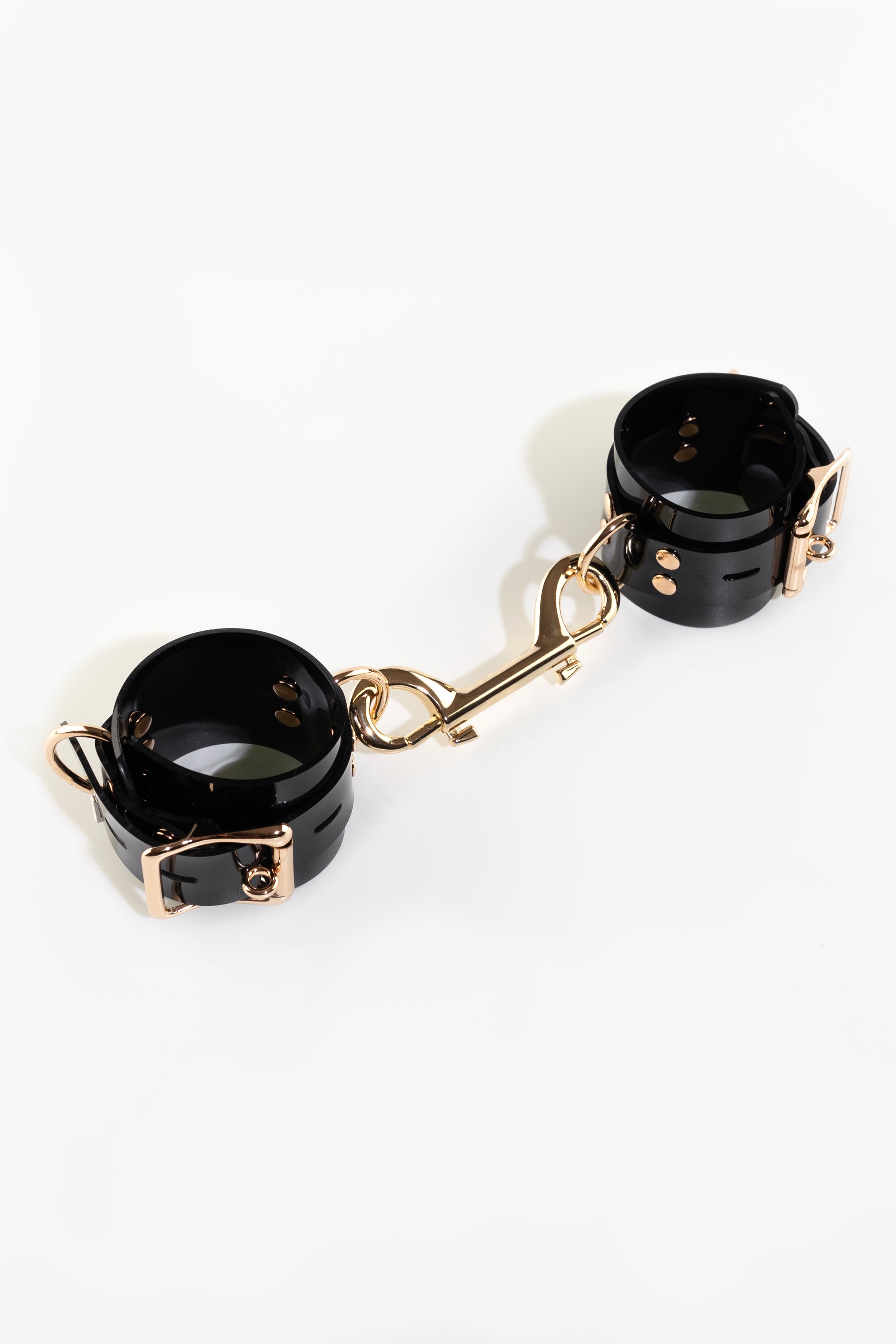 Lockable wrist cuffs, black/gold