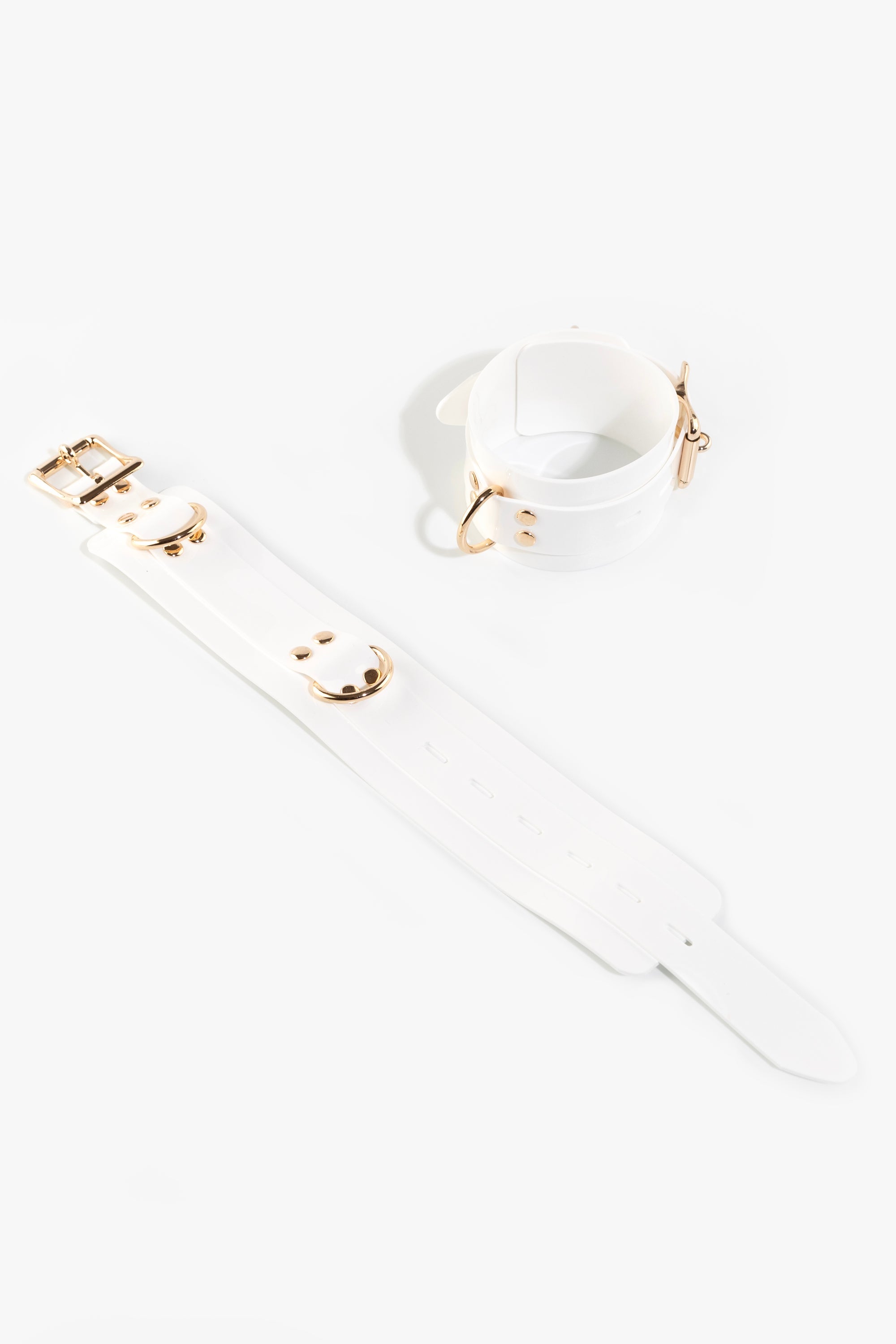 Lockable ankle cuffs, white/gold