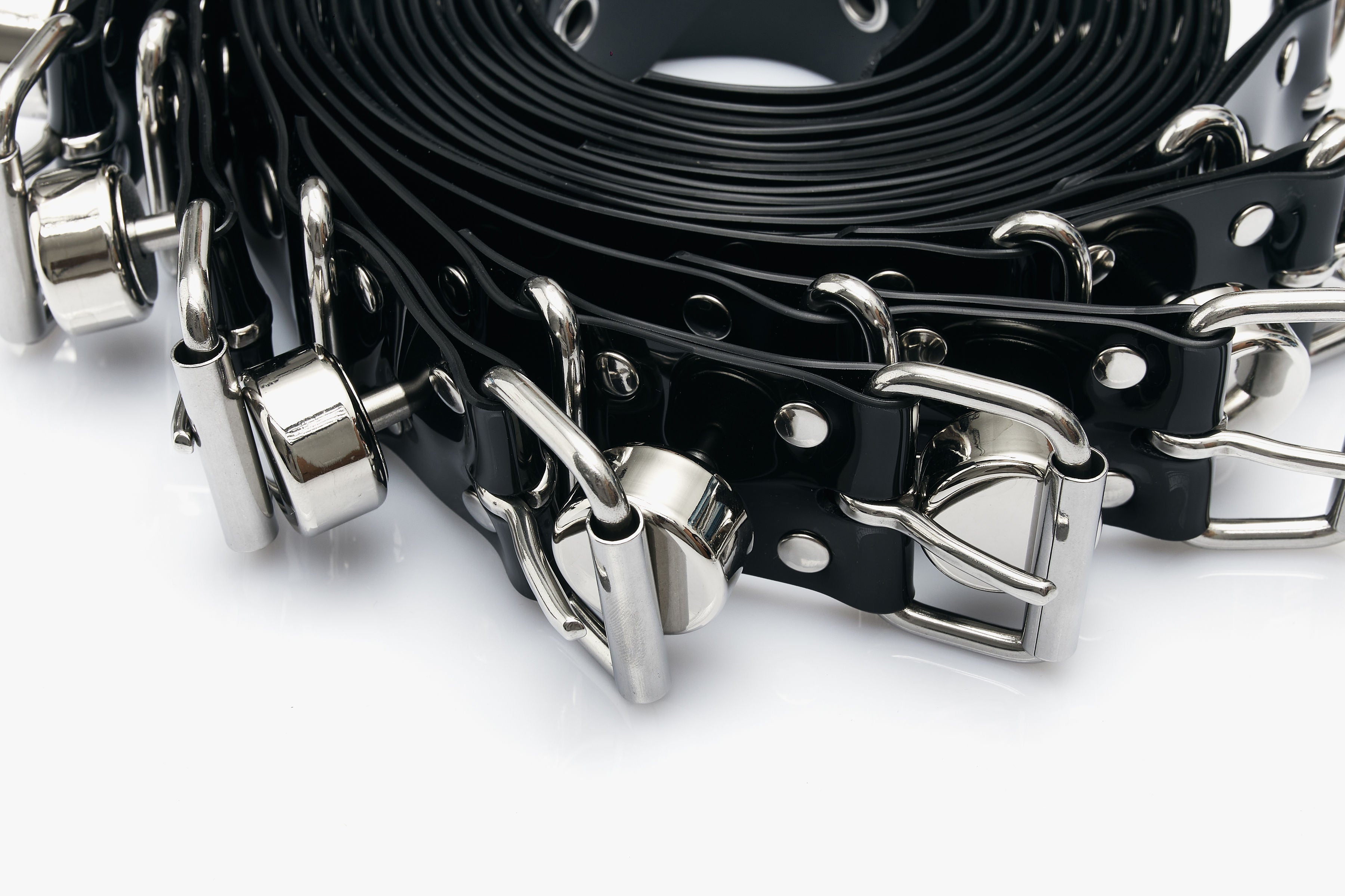 Bondage belts with Segufix locks and eyelets